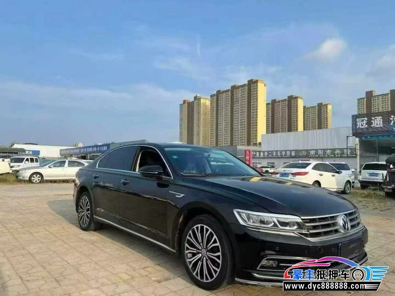 18年大众辉昂轿车抵押车出售