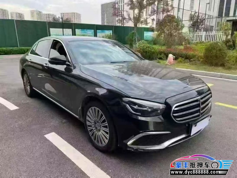 21年奔驰E轿车抵押车出售