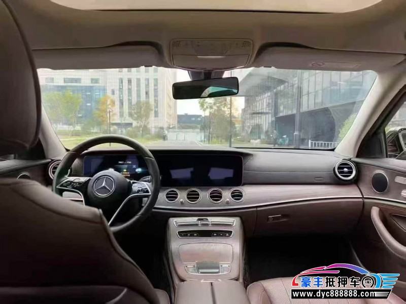 21年奔驰E轿车抵押车出售