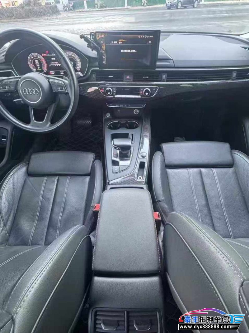 21年奥迪A4轿车抵押车出售