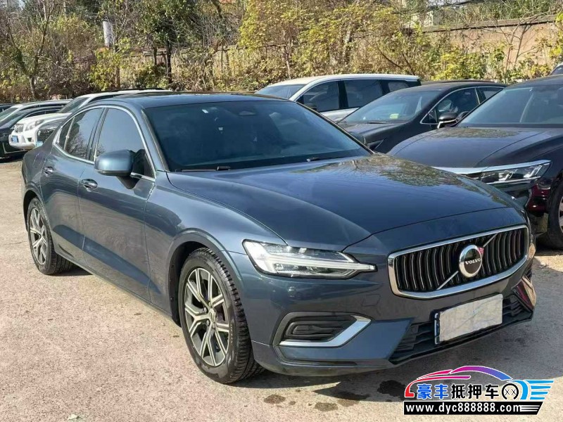 24年沃尔沃S60轿车抵押车出售