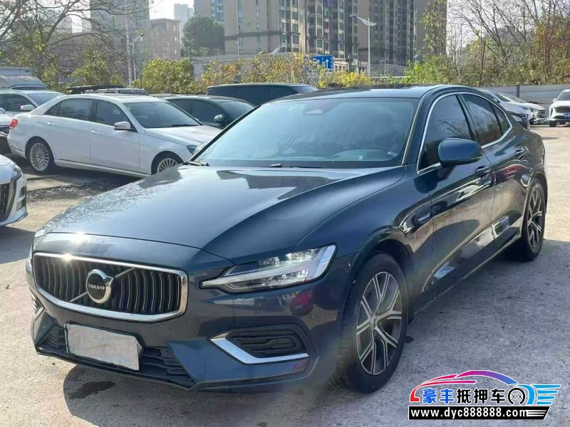 24年沃尔沃S60轿车抵押车出售