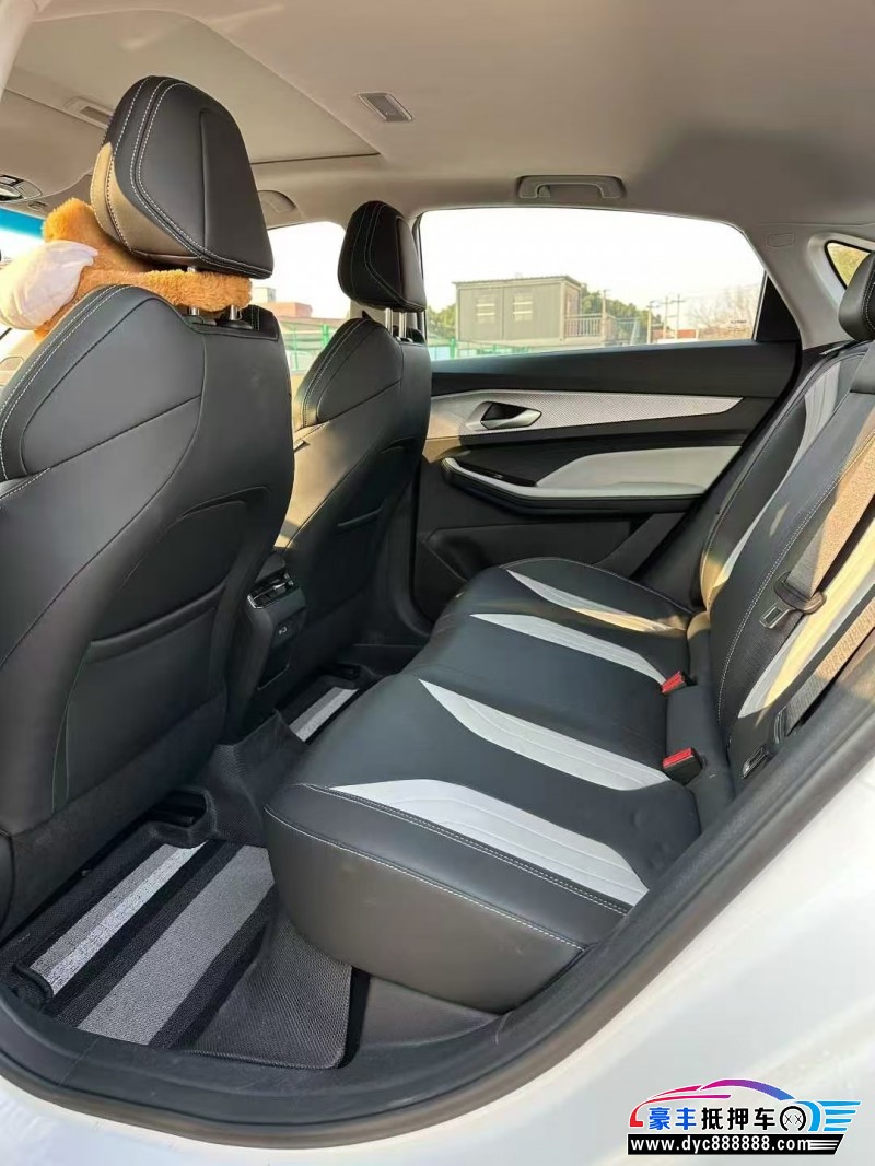 24年吉利缤瑞轿车抵押车出售