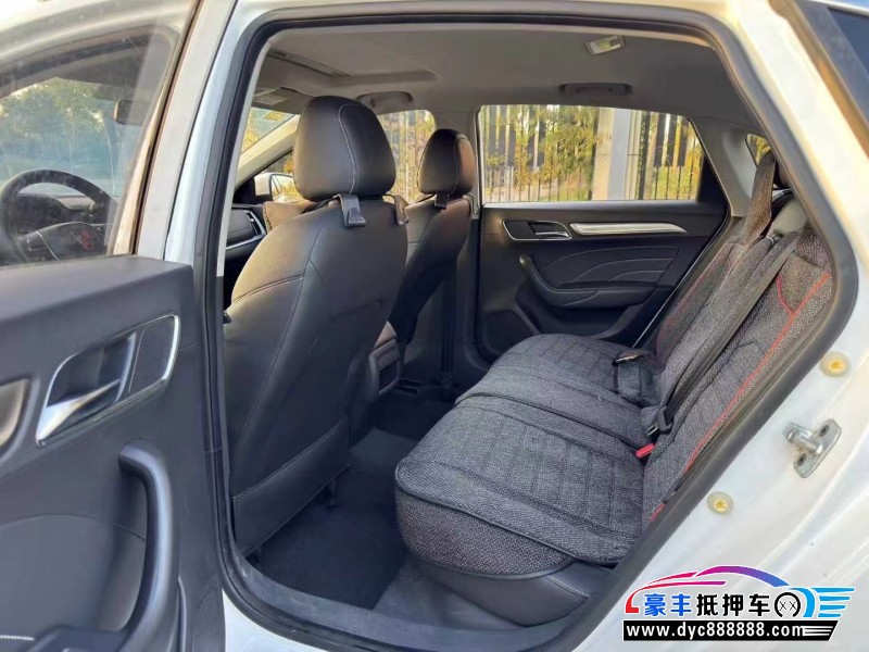 19年荣威i6轿车抵押车出售