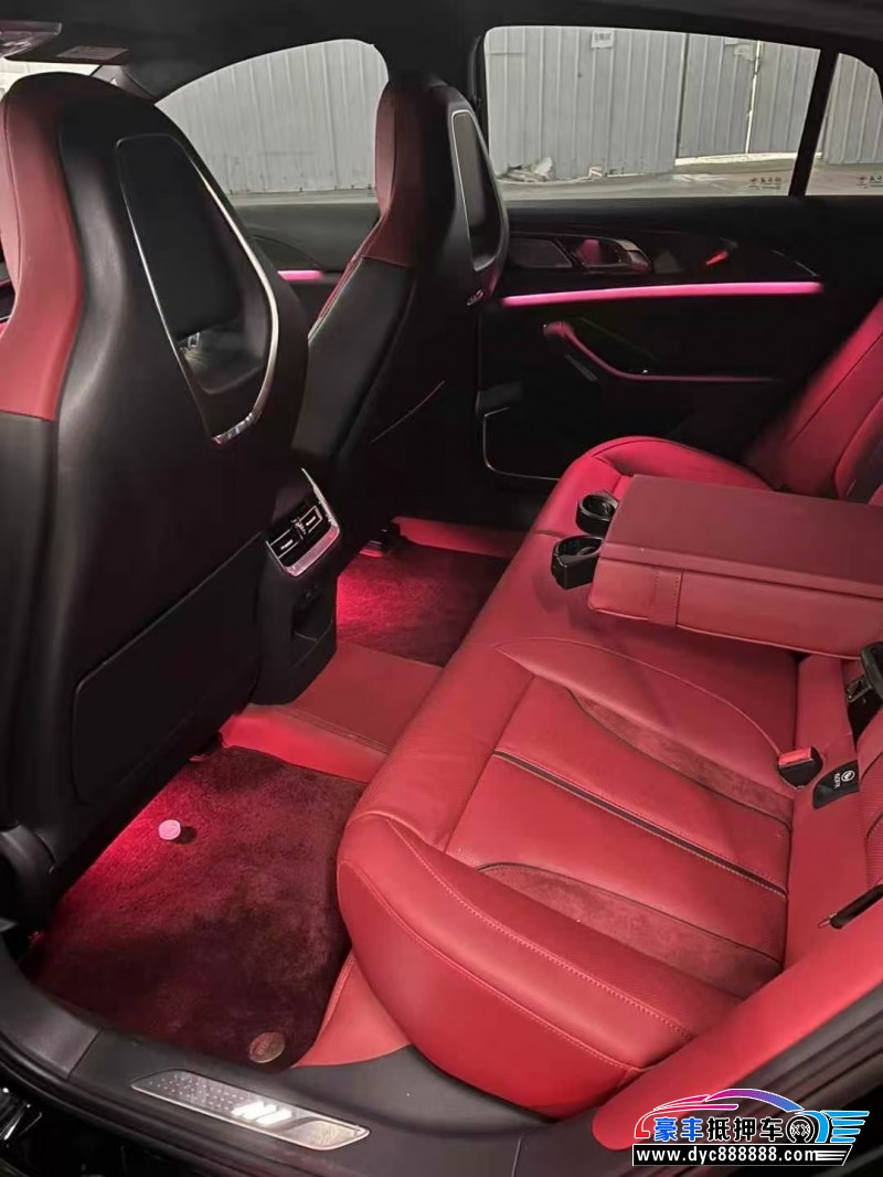 23年红旗H6轿车抵押车出售