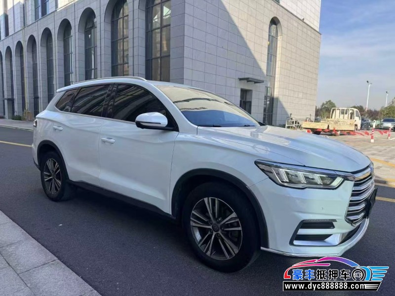 19年比亚迪宋轿车抵押车出售