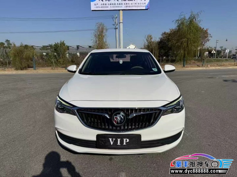 抵押车出售20年别克英朗轿车