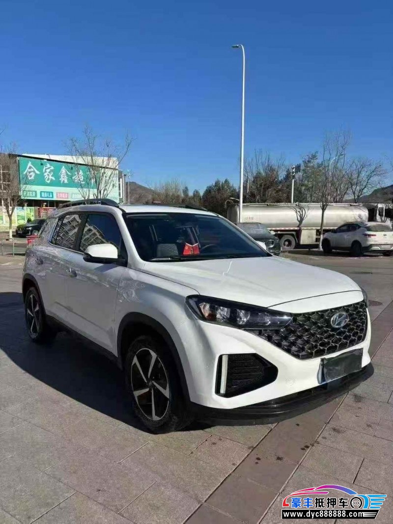 23年现代ix35轿车抵押车出售