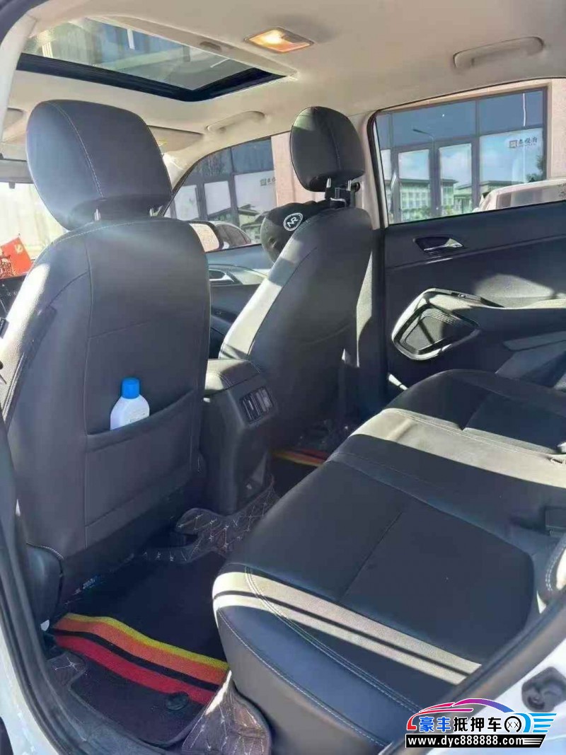 23年现代ix35轿车抵押车出售