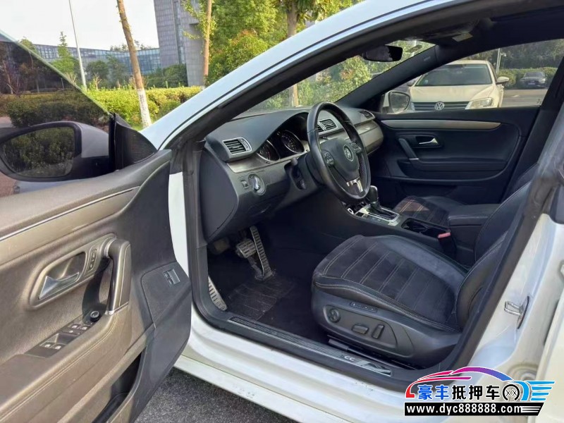 18年大众CC轿车抵押车出售