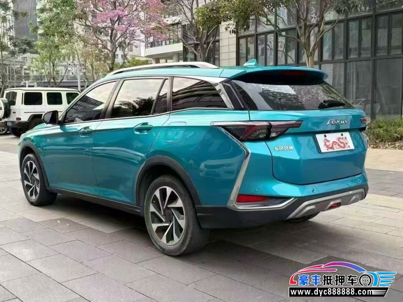 21年东风风神奕炫轿车抵押车出售