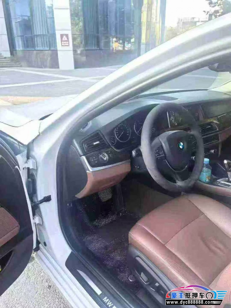 15年宝马5系轿车抵押车出售