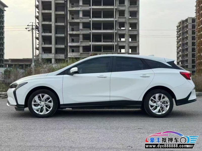 23年别克微蓝轿车抵押车出售