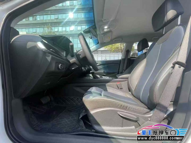 24年别克微蓝轿车抵押车出售