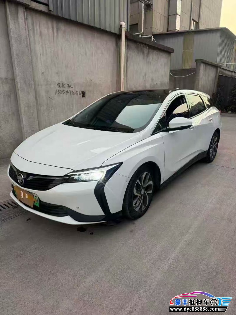 22年别克微蓝轿车抵押车出售