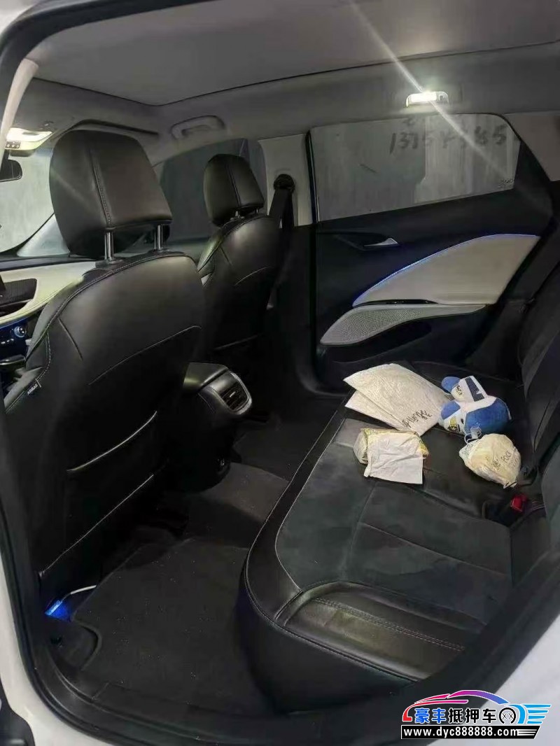 22年别克微蓝轿车抵押车出售