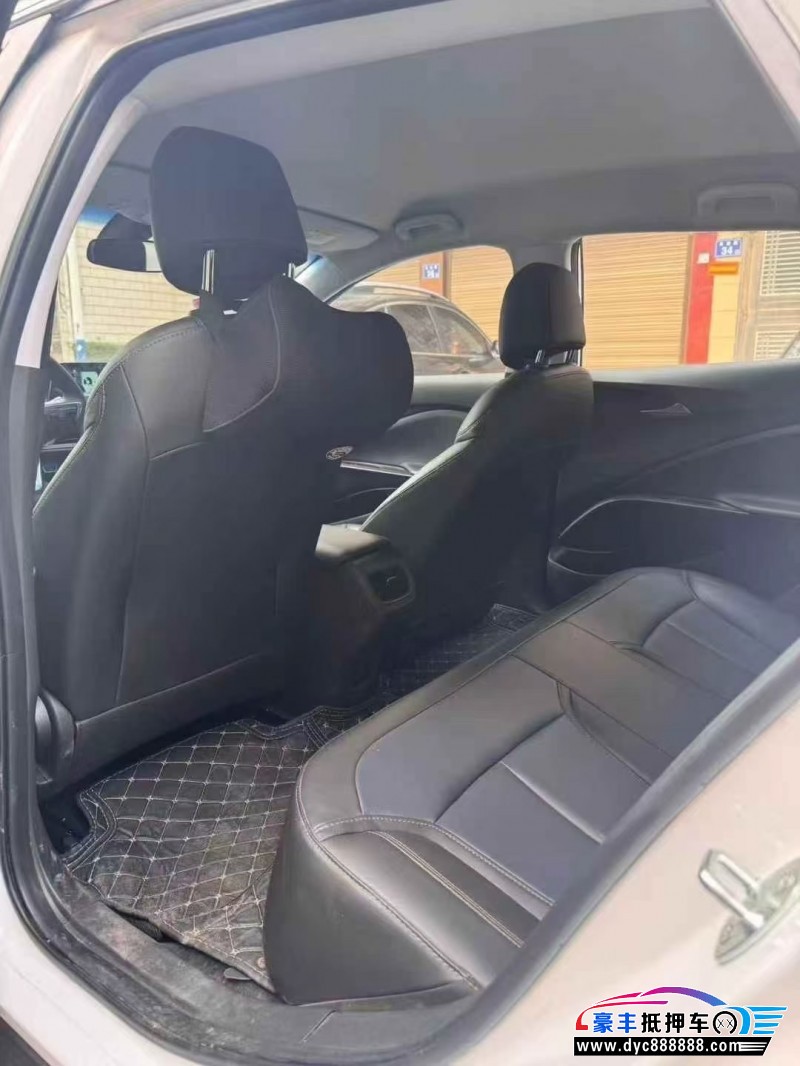 24年别克微蓝轿车抵押车出售