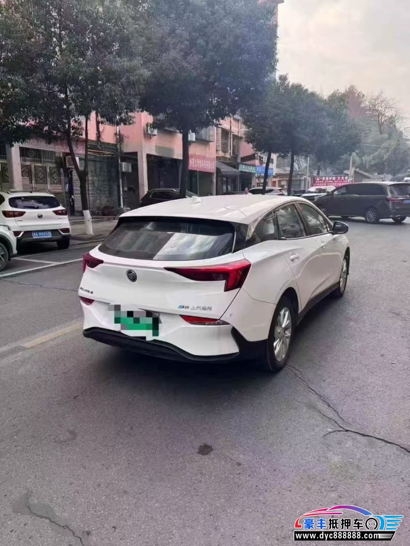 24年别克微蓝轿车抵押车出售