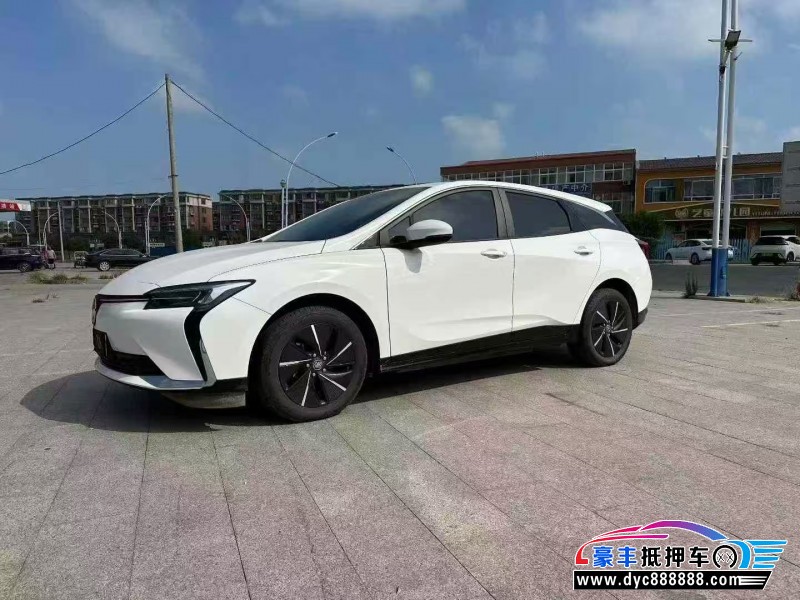 24年别克微蓝轿车抵押车出售