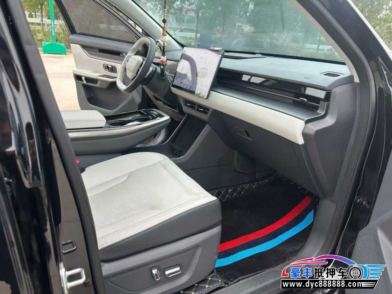 23年捷途大圣轿车抵押车出售