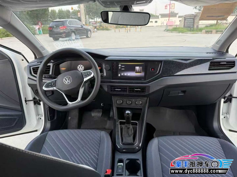 25年大众朗逸轿车抵押车出售