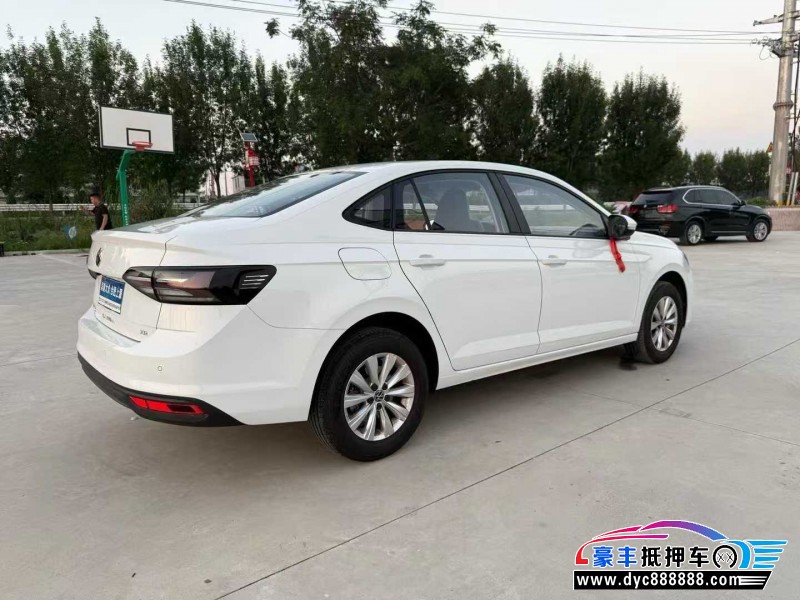 25年大众朗逸轿车抵押车出售