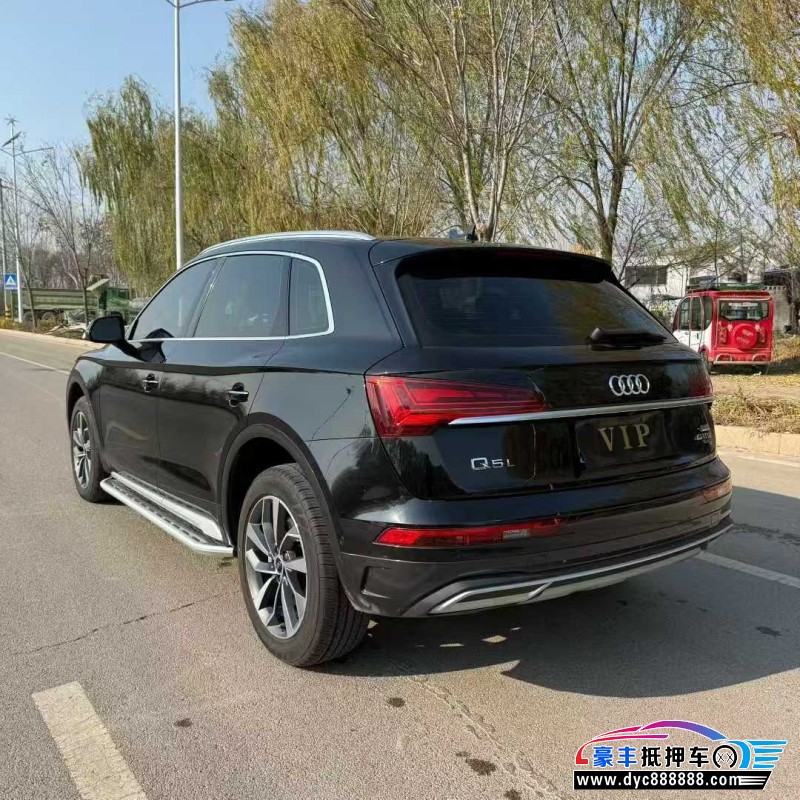 21年奥迪Q5轿车抵押车出售