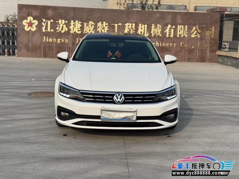 21年大众凌渡轿车抵押车出售