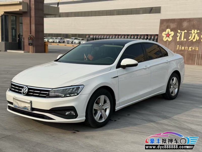 21年大众凌渡轿车抵押车出售