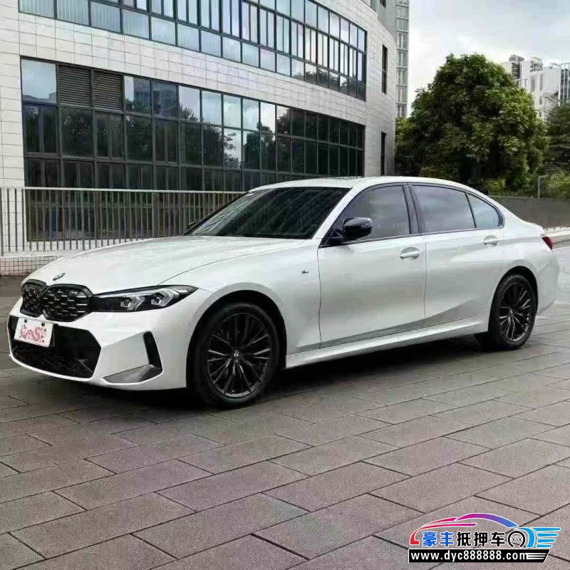 24年宝马3系轿车抵押车出售