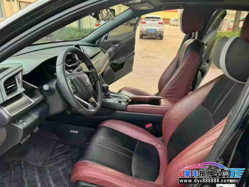 22年本田思域轿车抵押车出售