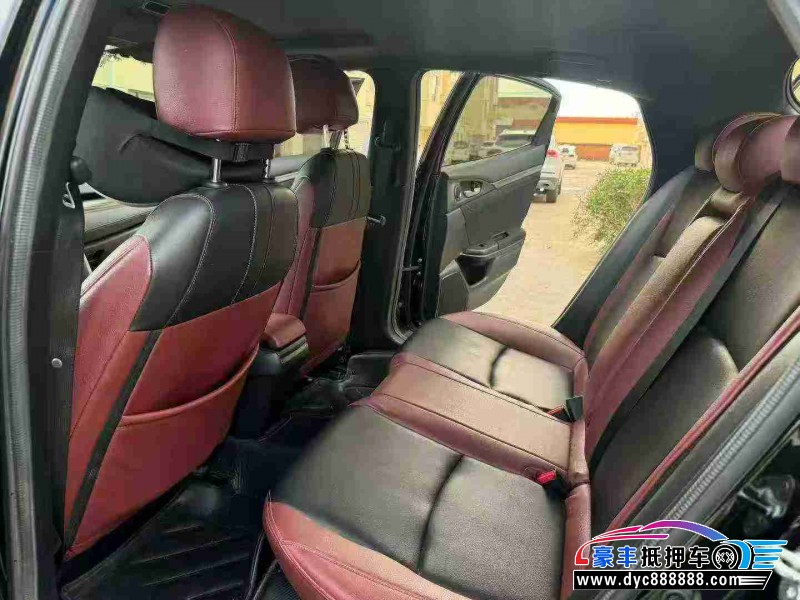 22年本田思域轿车抵押车出售