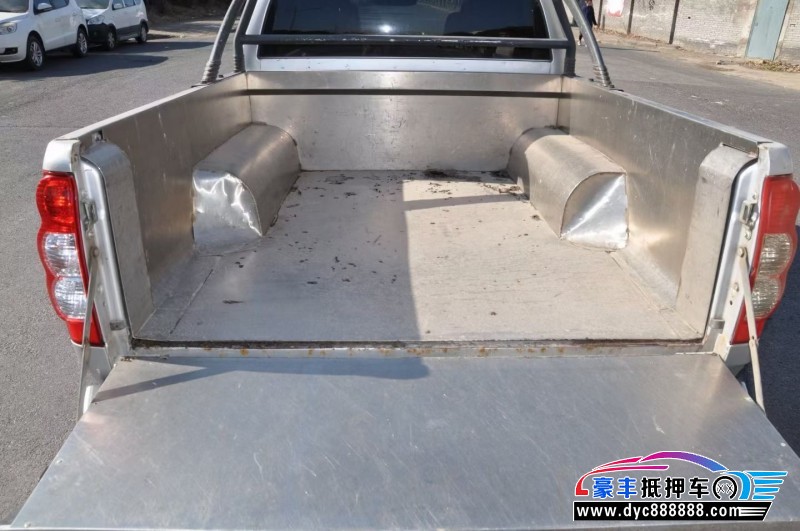 17年长城风骏5轿车抵押车出售