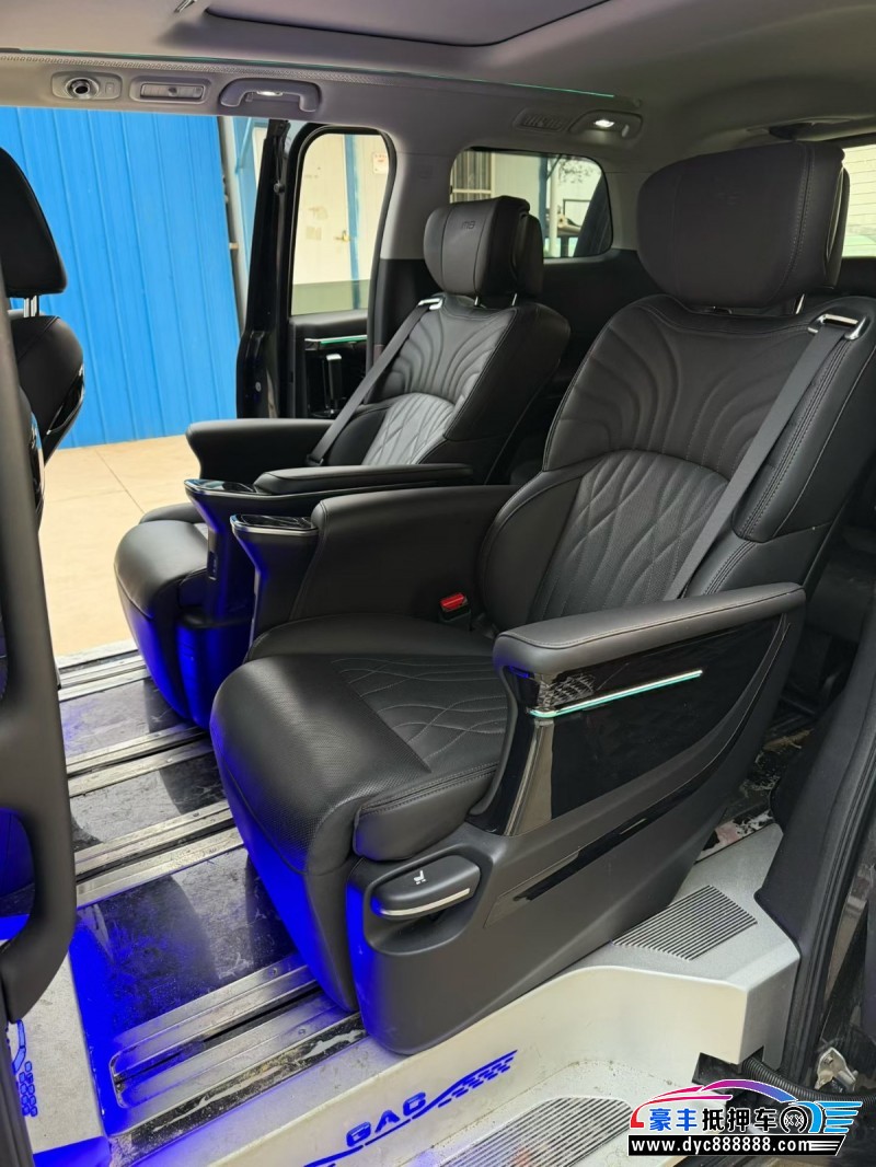 23年传祺M8轿车抵押车出售