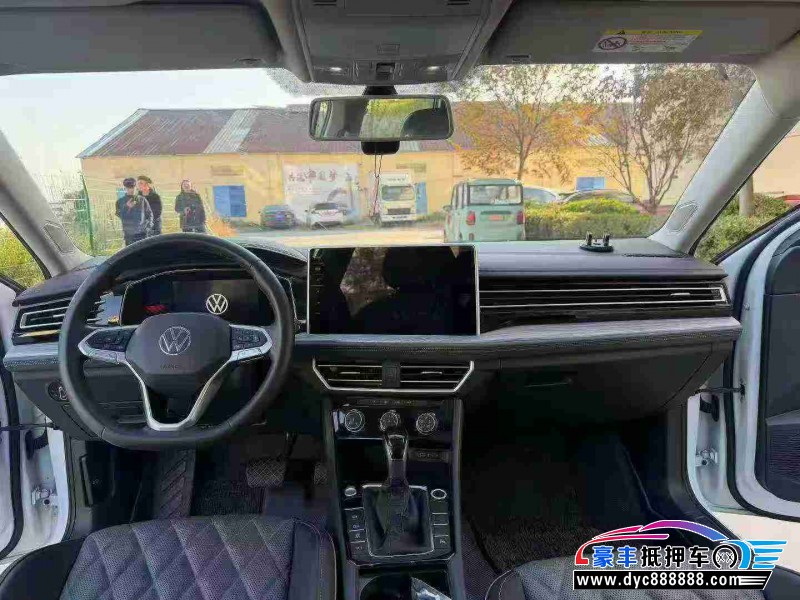 22年大众速腾轿车抵押车出售