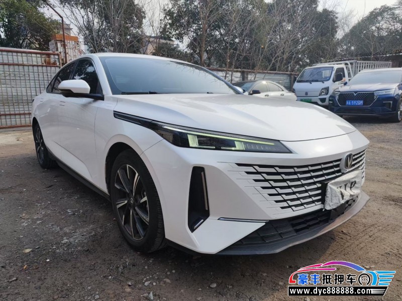 23年长安逸达轿车抵押车出售