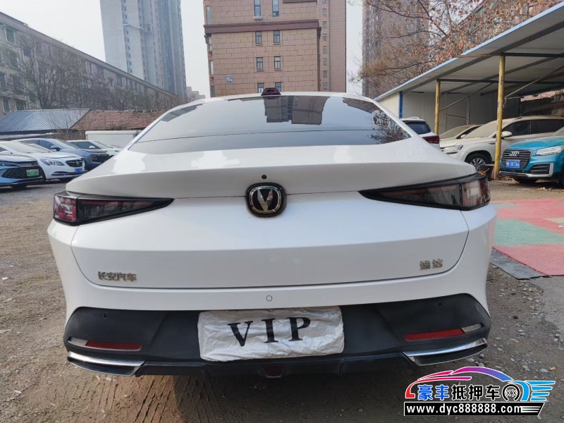 23年长安逸达轿车抵押车出售