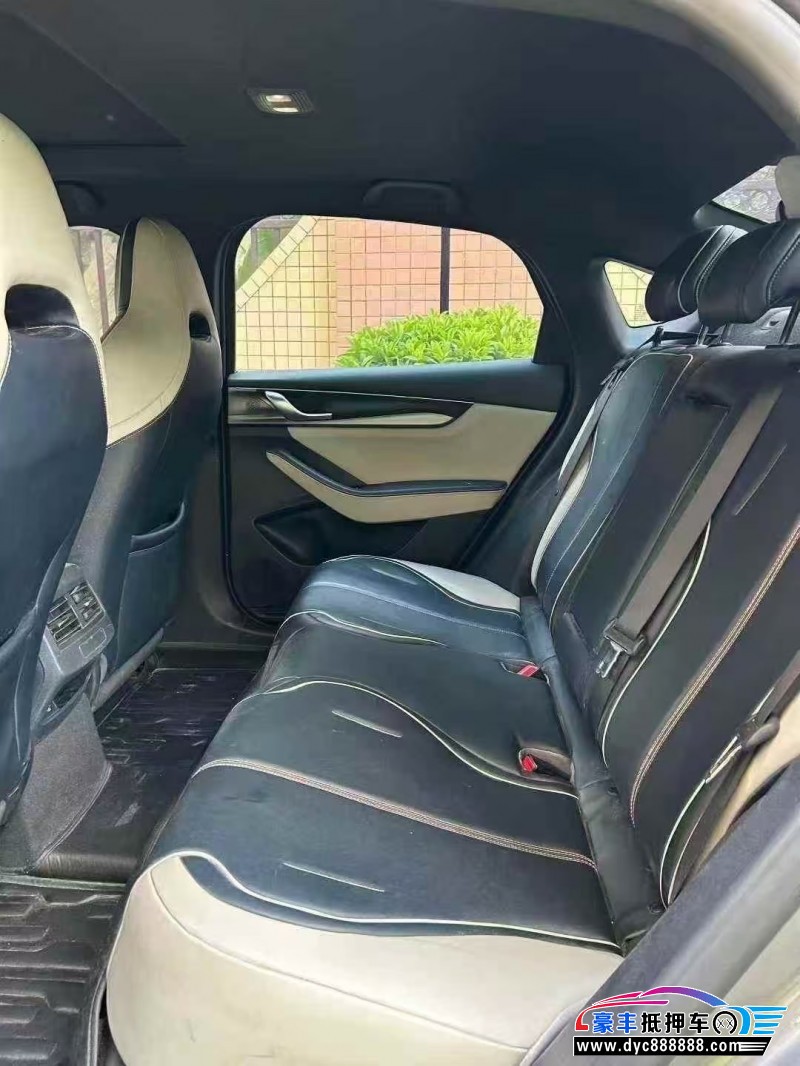 22年比亚迪秦轿车抵押车出售