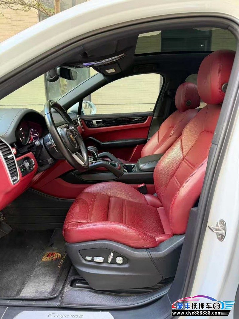 20年保时捷卡宴轿车抵押车出售