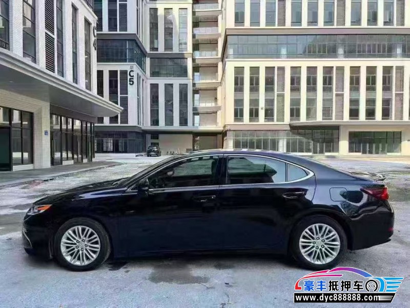 16年雷克萨斯ES轿车抵押车出售