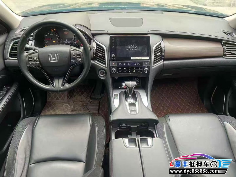 19年本田冠道轿车抵押车出售