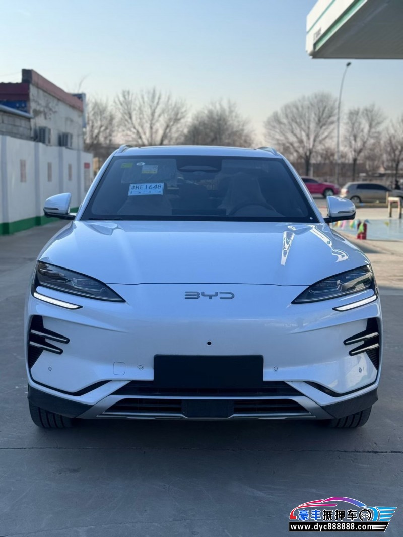 25年比亚迪宋轿车抵押车出售