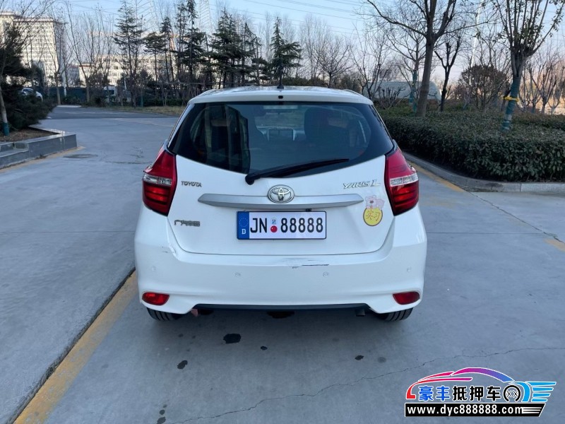 17年丰田YARiS L 致炫轿车抵押车出售