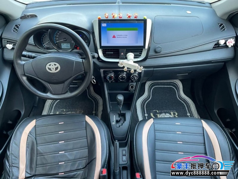 17年丰田YARiS L 致炫轿车抵押车出售