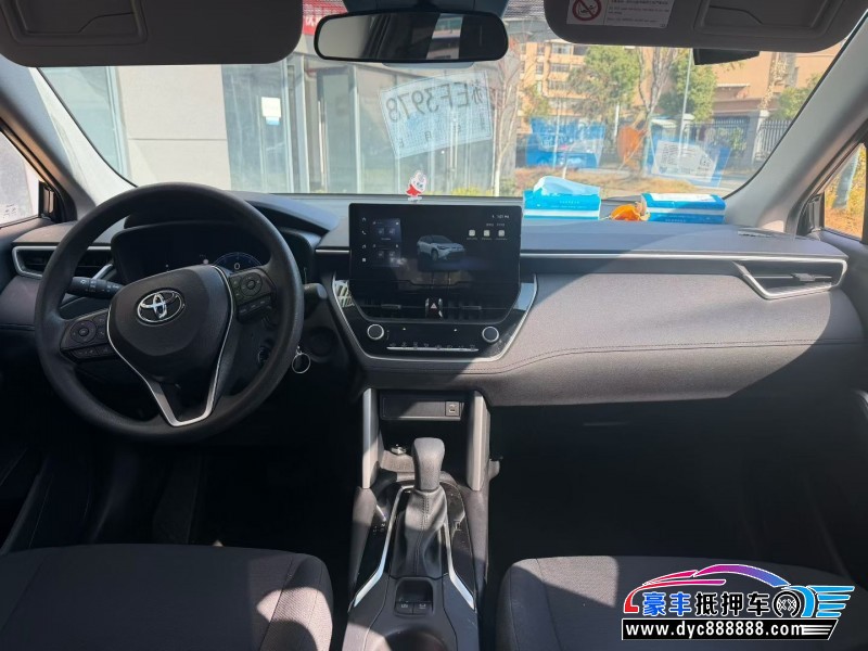 24年丰田锋兰达轿车抵押车出售