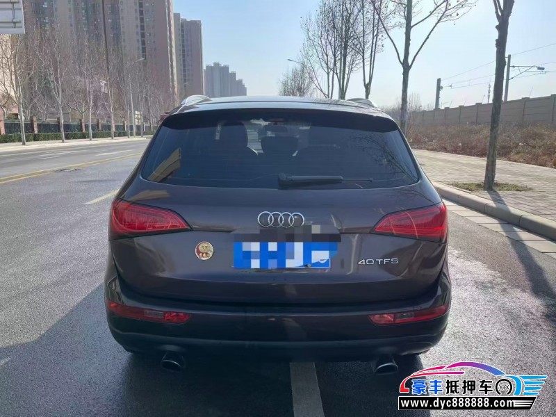 13年奥迪Q5轿车抵押车出售