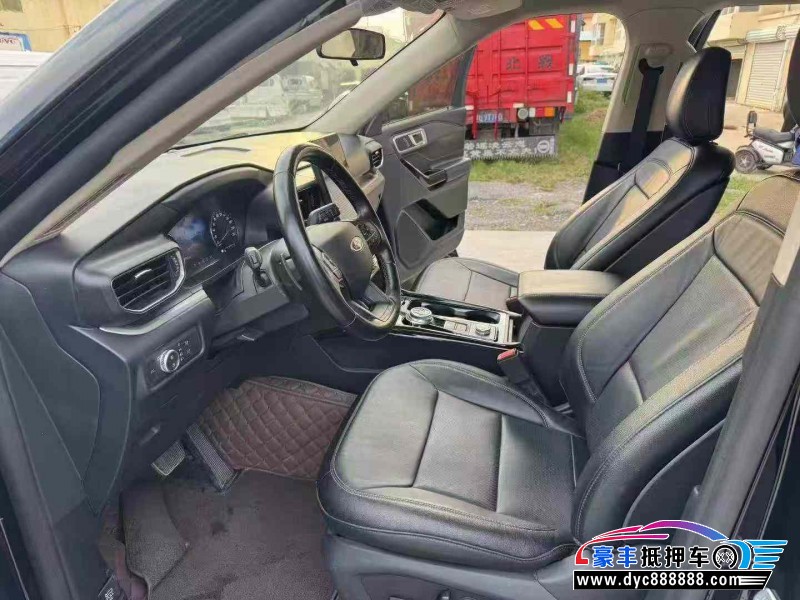 21年福特探险者轿车抵押车出售