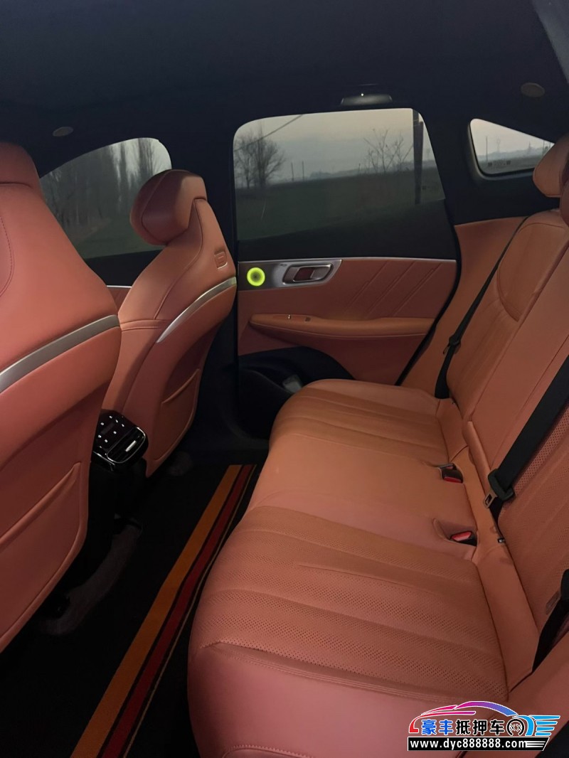 25年长安深蓝S07轿车抵押车出售