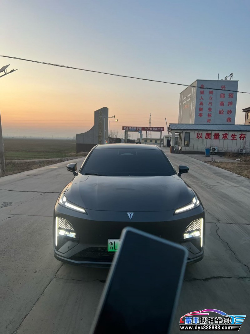 25年长安深蓝S07轿车抵押车出售