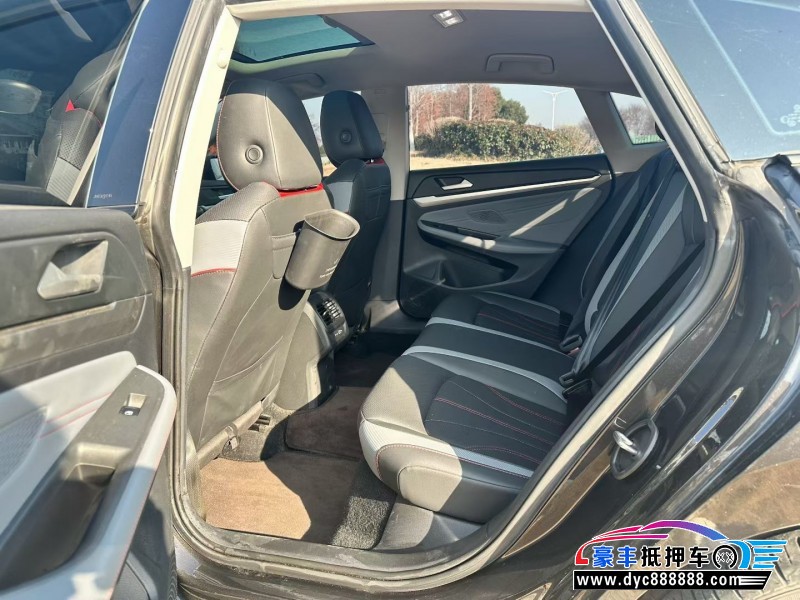 22年大众凌渡轿车抵押车出售